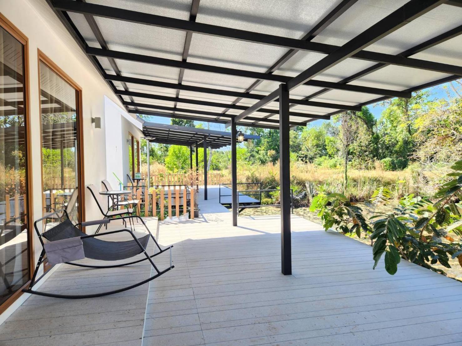 The Duck Cafe And Resort Trat Eksteriør bilde